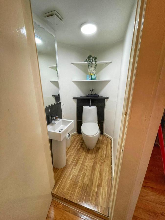 1 Bed Apartment Edimburgo Esterno foto